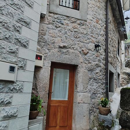La Casina De Tielve De Cabrales Dentro Del Parque Nacional Picos De Europa 빌라 외부 사진